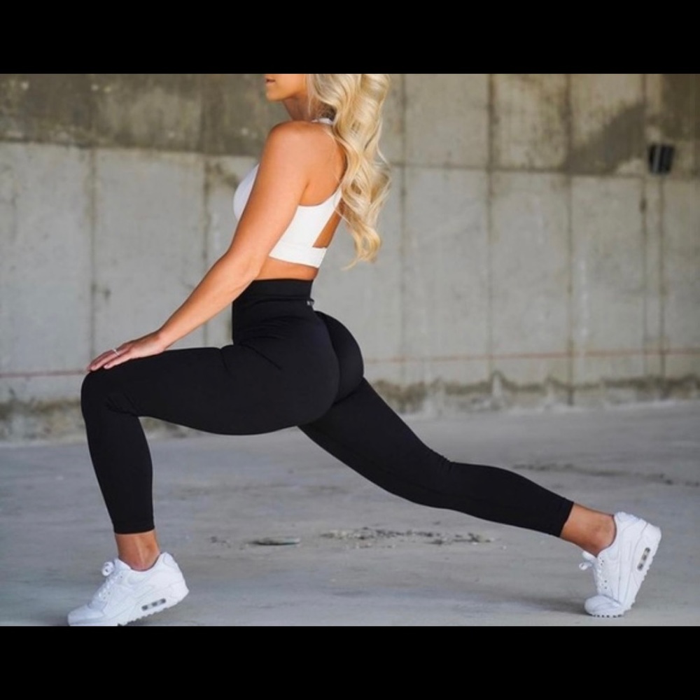 Nvgtn black seamless leggings